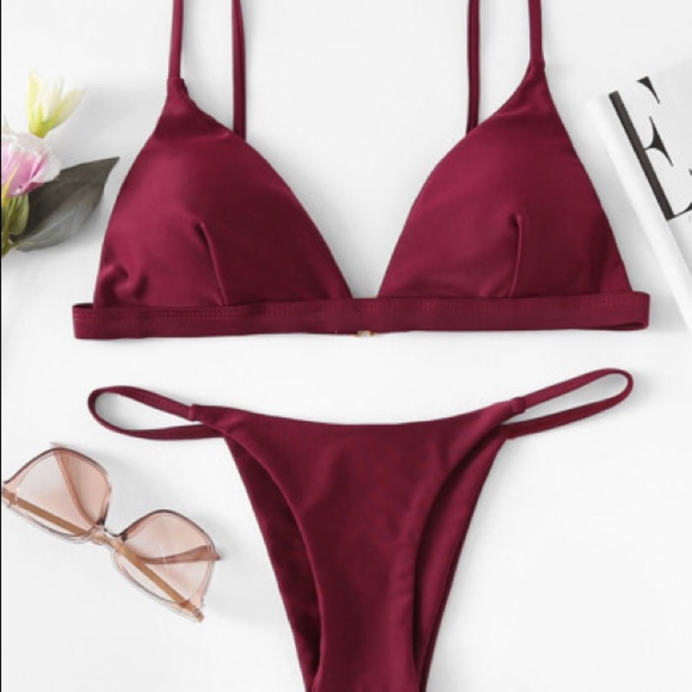 Triangle bikini set